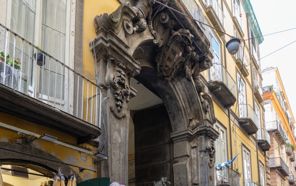 The Neapolitan B&B: Your Address is in the Heart of Spaccanapoli Via benedetto Croce 45